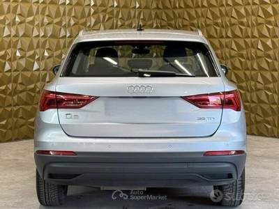 Audi Q3 S tronic Business Advanced usata San Zeno Naviglio
