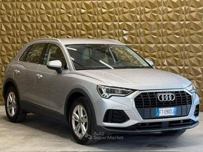 Audi Q3 S tronic Business Advanced usata San Zeno Naviglio