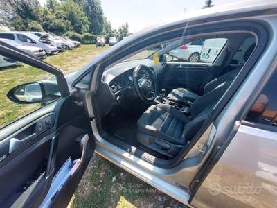 Volkswagen Golf 5p. Highline BlueMotion Te usata Morengo