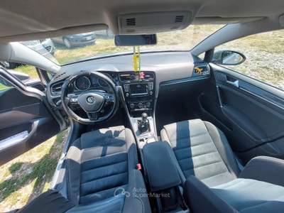 Volkswagen Golf 5p. Highline BlueMotion Te usata Morengo
