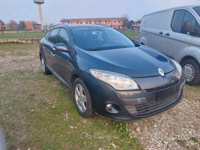 Renault Mégane Megane Mégane 1.5 dCi 110CV SporTour Luxe usata Morengo