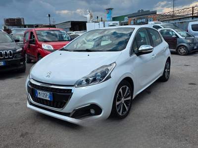 Peugeot 208 5 porte Active usata Pompei