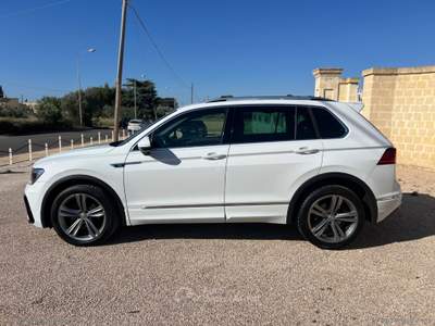 Volkswagen Tiguan Tiguan 2.0 TDI DSG 4MOTION Sport BMT R-LINE Bianco usata Grottaglie