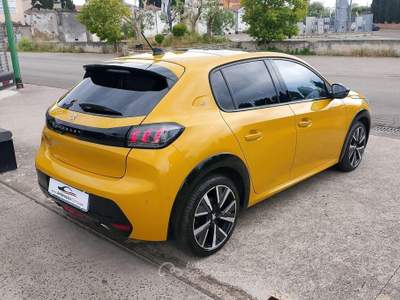 Peugeot 208 PureTech 130 S&S EAT8 5p. GT Line Grigio usata Saviano