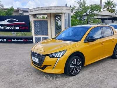 Peugeot 208 PureTech 130 S&S EAT8 5p. GT Line Grigio usata Saviano