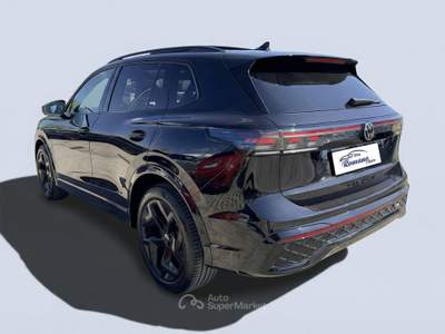 Volkswagen Tiguan  2.0 tdi R-Line 150cv dsg Nero usata Sant'Anastasia