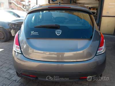 Lancia Ypsilon 5 Porte Ypsilon 1.2 8v Elefantino 6 usata Ribera