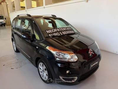 Citroen C3 Picasso  1.4 VTi 95 Exclusive Theatre Nero usata Parabiago