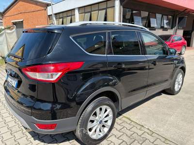 Ford Kuga 2.0 tdci Titanium 2wd s&amp;s 120cv E6 Nero usata Cento