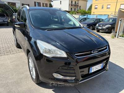 Ford Kuga 2.0 tdci Titanium 2wd s&amp;s 120cv E6 Nero usata Cento