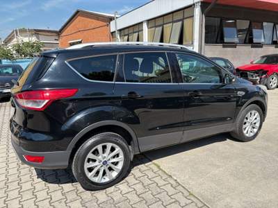 Ford Kuga 2.0 tdci Titanium 2wd s&amp;s 120cv E6 Nero usata Cento