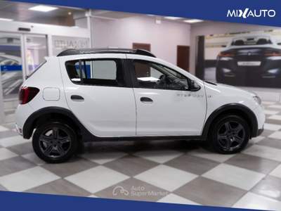 Dacia Sandero Stepway 1.5 DCI S&amp;S 90CV Bianco usata Latina