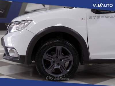 Dacia Sandero Stepway 1.5 DCI S&amp;S 90CV Bianco usata Latina