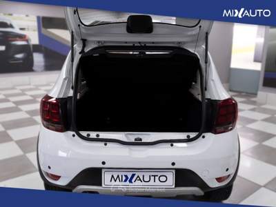 Dacia Sandero Stepway 1.5 DCI S&amp;S 90CV Bianco usata Latina