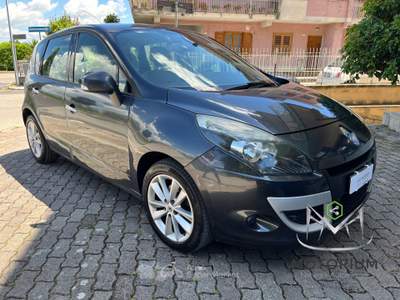 Renault Scénic 1.9 dci Dynamique Grigio usata San Giorgio del Sannio