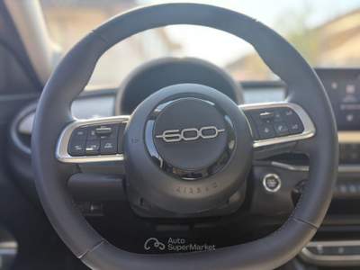 Fiat 600 PROMO 1.2 hybrid La Prima 110cv auto Blu/Azzurro usata Borgo San Lorenzo