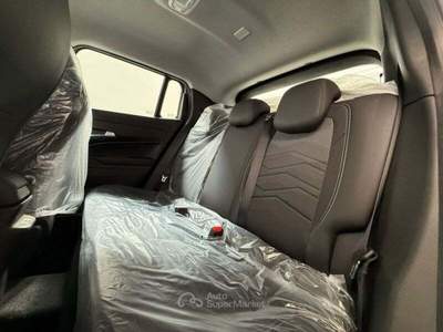 Jeep Avenger 1.2 Turbo Altitude (KM 0) Grigio usata Scarmagno