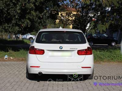BMW Serie 3 325tds d Touring Business GANCIO TRAINO Bianco usata Capannori