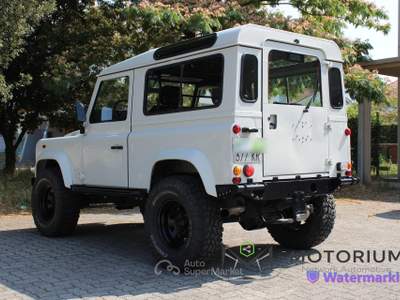 Land Rover Defender 90 2.5 Td5 Bianco usata Capannori