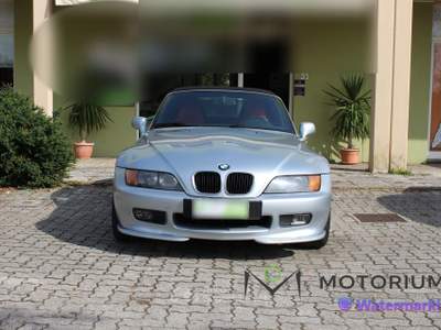 BMW Z3 1.9 16V cat Roadster Argento usata Capannori