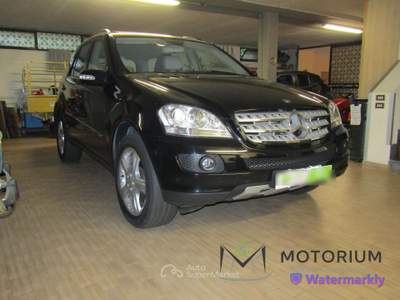 Mercedes-Benz Classe G CDI 3.0 sport 224cv 4matic G-tronic FARI LED Nero usata Capannori