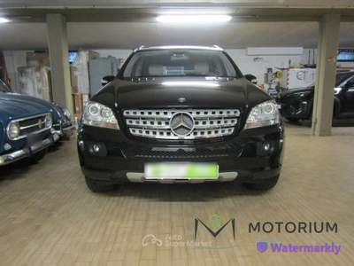 Mercedes-Benz Classe G CDI 3.0 sport 224cv 4matic G-tronic FARI LED Nero usata Capannori