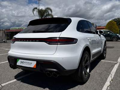 Porsche Macan 2.0 265cv pdk Bianco usata Fiumicino