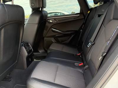 Porsche Macan 2.0 265cv pdk Bianco usata Fiumicino