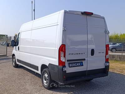 Peugeot Boxer 35 L3H3 2.2 diesel 140cv S&amp;S Bianco usata Verona