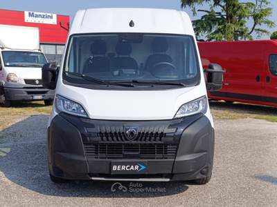 Peugeot Boxer 35 L3H3 2.2 diesel 140cv S&amp;S Bianco usata Verona