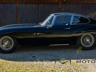 Jaguar E-Type 1 ° Serie 3.8 TARGA ORO 2025 Nero usata Capannori
