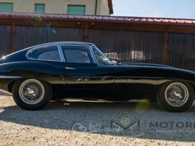 Jaguar E-Type 1 ° Serie 3.8 TARGA ORO 2025 Nero usata Capannori