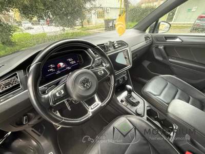 Volkswagen Tiguan 2.0 tdi Advanced R-Line Exterior Pack 4motion 150cv dsg Grigio usata Capannori