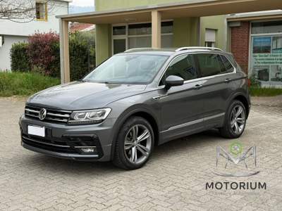 Volkswagen Tiguan 2.0 tdi Advanced R-Line Exterior Pack 4motion 150cv dsg Grigio usata Capannori