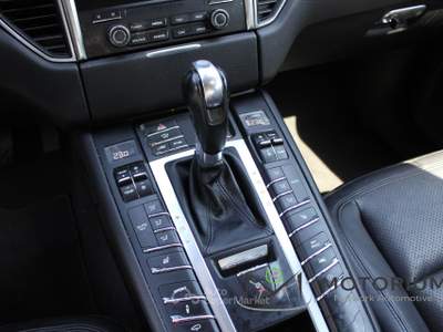 Porsche Macan 3.0 S Diesel Blu/Azzurro usata Capannori