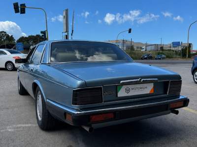 Jaguar Daimler Sovereign XJ40 Blu/Azzurro usata Fiumicino