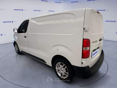 Opel Vivaro Vivaro 1.5 Diesel 120cv S&amp;S Pl-Tn M Furgone Enjoy Bianco usata Cassola
