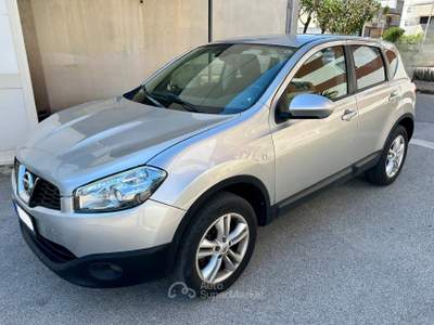 Nissan Qashqai DPF Acenta Grigio usata Monopoli