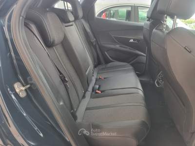 Peugeot 3008 S&S EAT8 Allure Pack Blu/Azzurro usata Altamura
