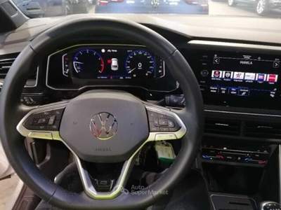 Volkswagen Taigo R-Line Grigio usata Altamura