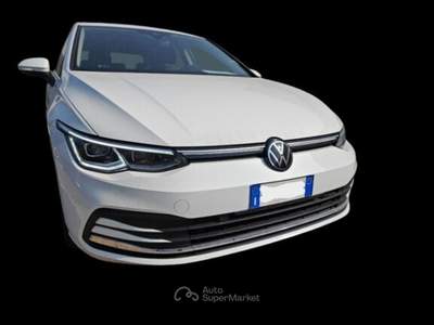 Volkswagen Golf Variant 2.0 TDI 115CV DSG Style Bianco usata Altamura