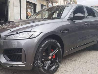Jaguar F-Pace F-Pace 2015 2.0d R-Sport awd 180cv auto  Motore Nuovo Km 50000 usata MONCALIERI