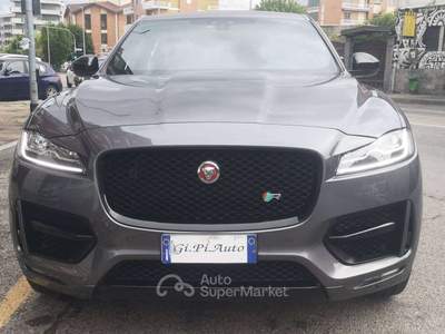 Jaguar F-Pace F-Pace 2015 2.0d R-Sport awd 180cv auto  Motore Nuovo Km 50000 usata MONCALIERI