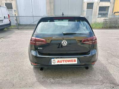 Volkswagen Golf 5p 2.0 tsi Gti dsg Nero usata Cassina de' Pecchi