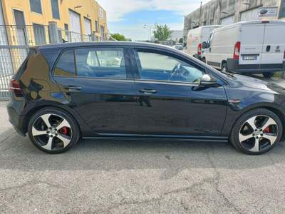 Volkswagen Golf 5p 2.0 tsi Gti dsg Nero usata Cassina de' Pecchi
