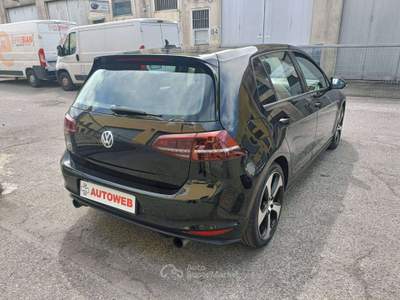 Volkswagen Golf 5p 2.0 tsi Gti dsg Nero usata Cassina de' Pecchi