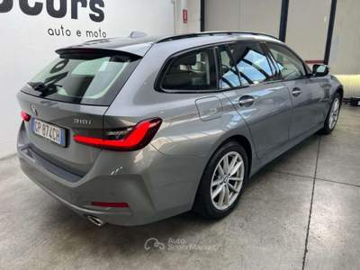 BMW Serie 3 318i 318 i Touring Grigio usata Parma