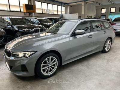 BMW Serie 3 318i 318 i Touring Grigio usata Parma