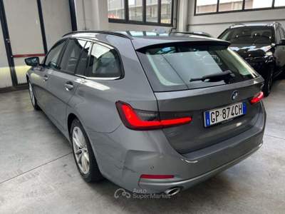 BMW Serie 3 318i 318 i Touring Grigio usata Parma