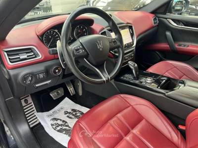 Maserati Ghibli L4 330 CV MHEV Gransport Nero usata Parma